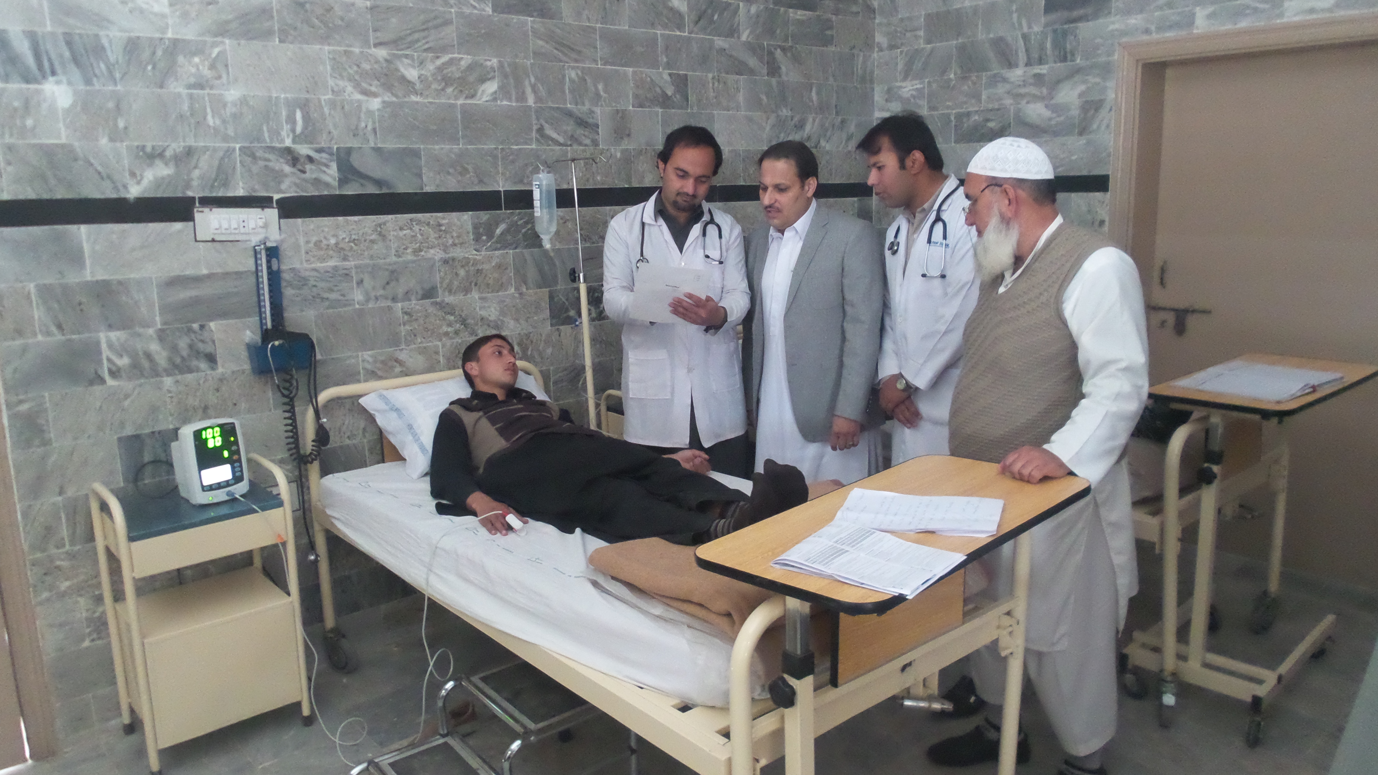 Field execution and community briefing session in Peshawar